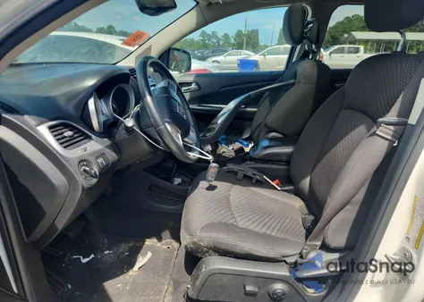 2015 Dodge Journey Sxt z USA, uszkodzony, nr VIN 3C4PDDBG7FT589581